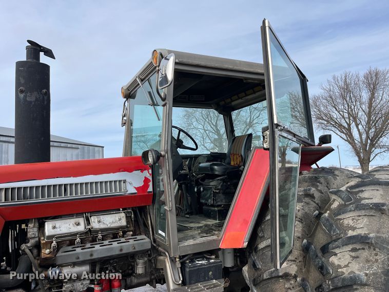 image for item LA9784 1982 Massey Ferguson 2775  tractor