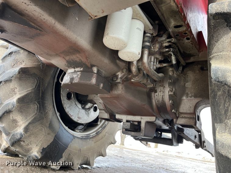 image for item LA9784 1982 Massey Ferguson 2775  tractor