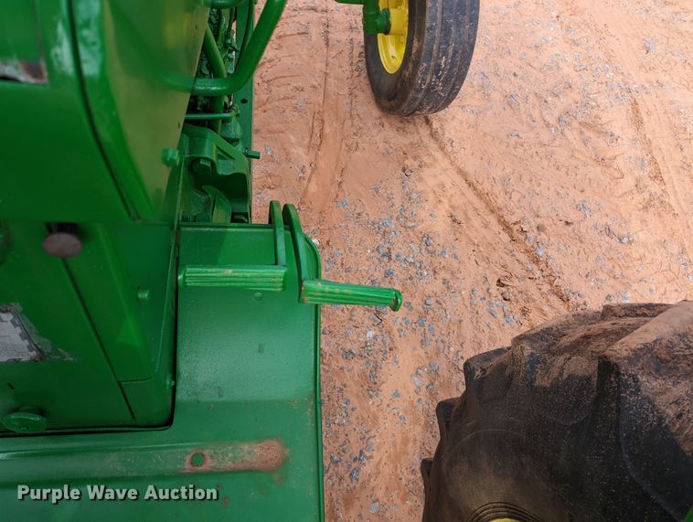 image for item LF9639 1961 John Deere 4010  tractor