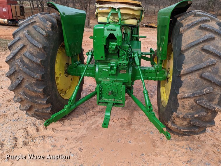 image for item LF9639 1961 John Deere 4010  tractor
