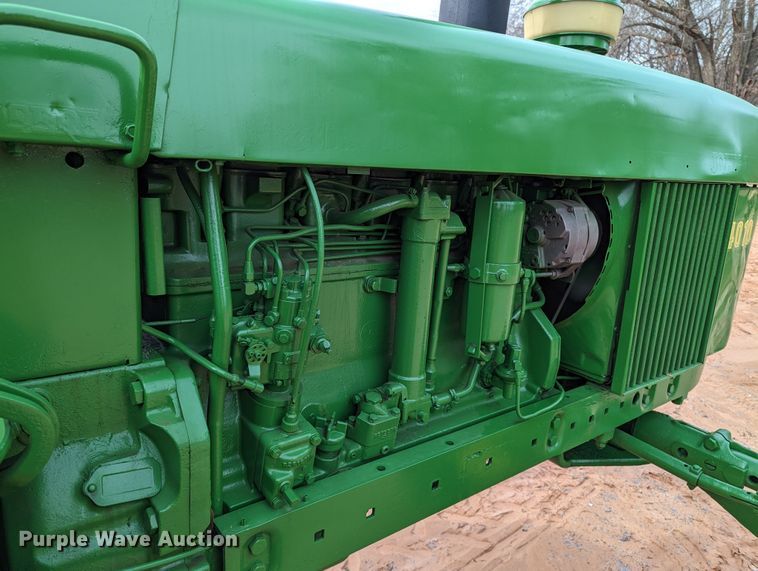 image for item LF9639 1961 John Deere 4010  tractor