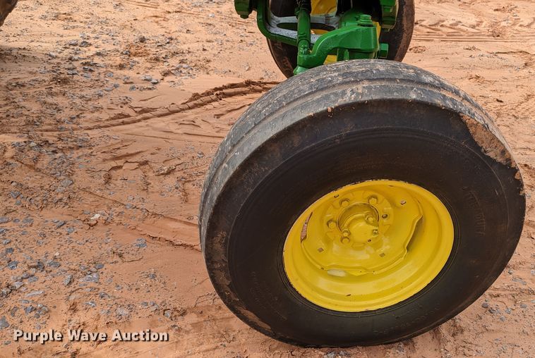 image for item LF9639 1961 John Deere 4010  tractor