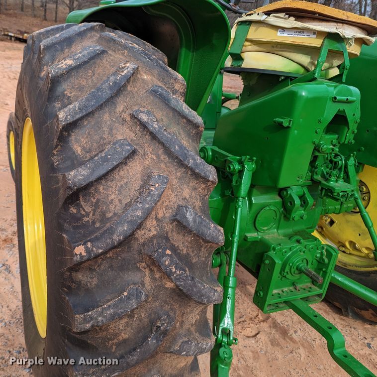 image for item LF9639 1961 John Deere 4010  tractor