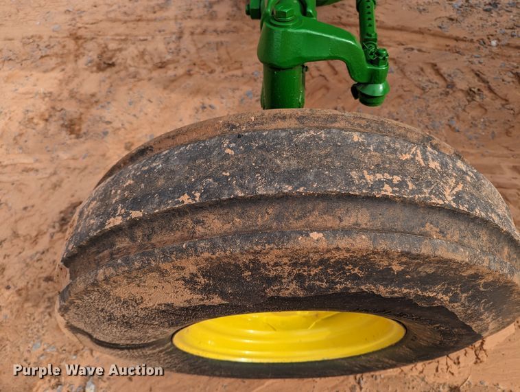 image for item LF9639 1961 John Deere 4010  tractor