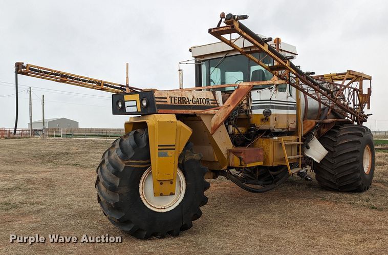 image for item LF9688 Ag-Chem TerraGator 1253  sprayer