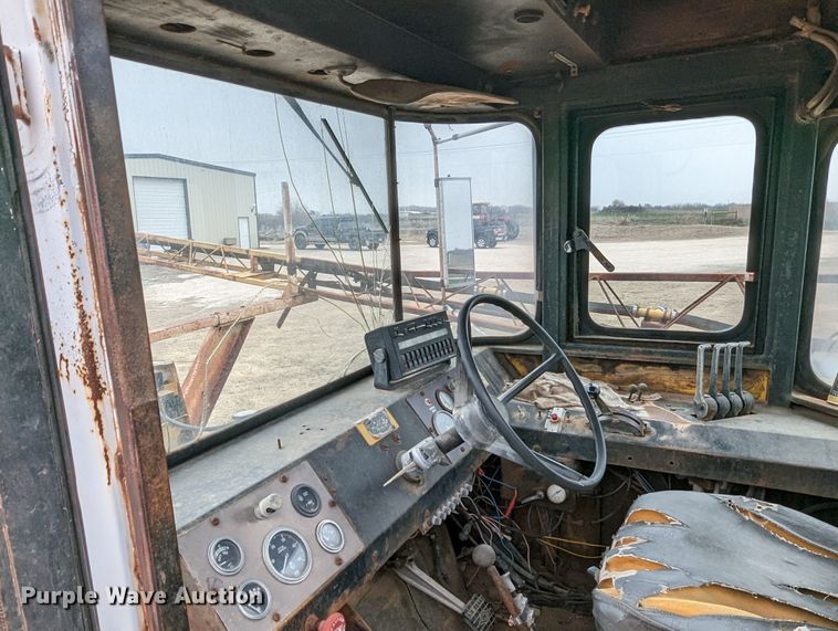 image for item LF9688 Ag-Chem TerraGator 1253  sprayer