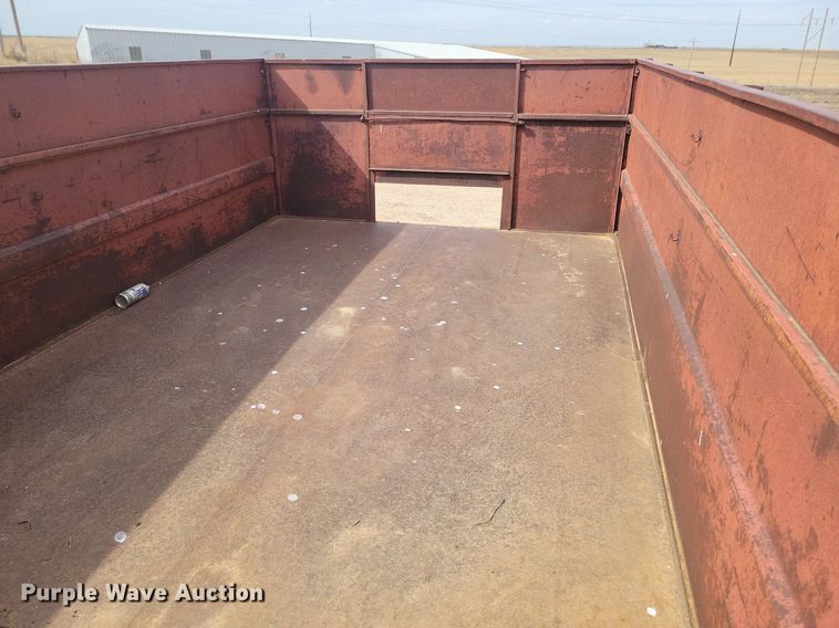 image for item LG9513 1954 Chevrolet 6400 grain truck