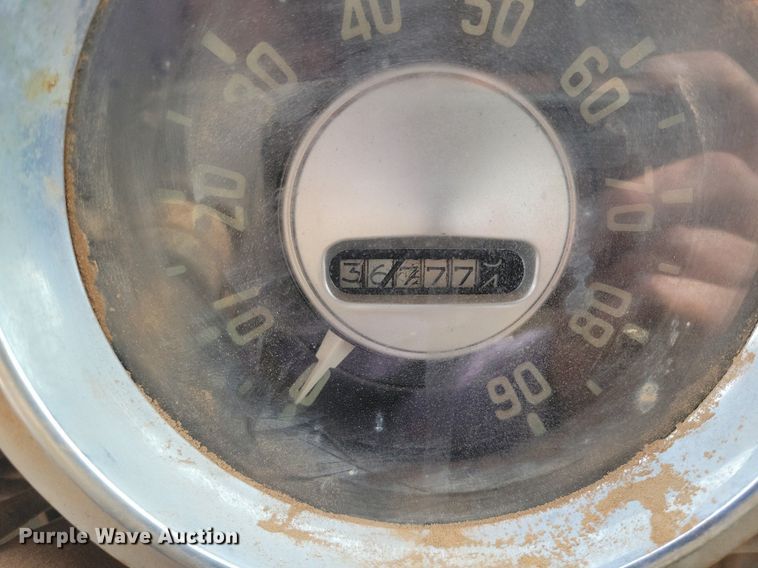 image for item LG9513 1954 Chevrolet 6400 grain truck