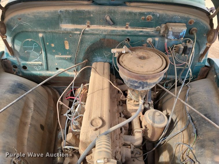 image for item LG9513 1954 Chevrolet 6400 grain truck