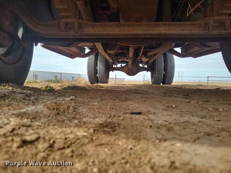 image for item LG9513 1954 Chevrolet 6400 grain truck