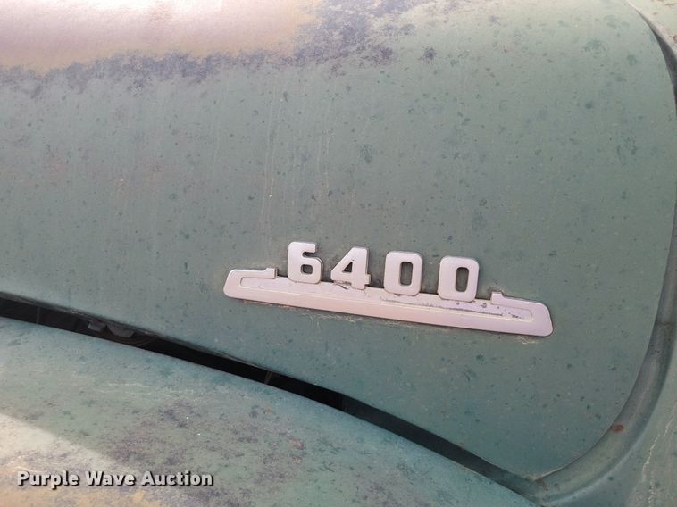 image for item LG9513 1954 Chevrolet 6400 grain truck