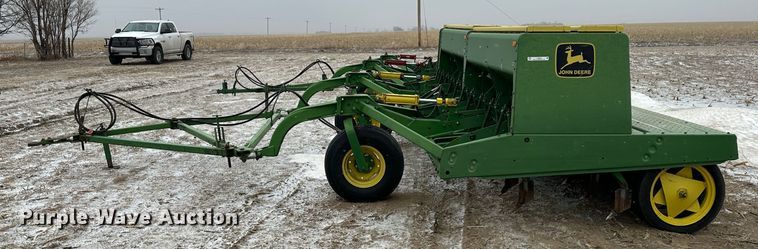image for item LT9043 (2) John Deere 9300 hoe grain drills
