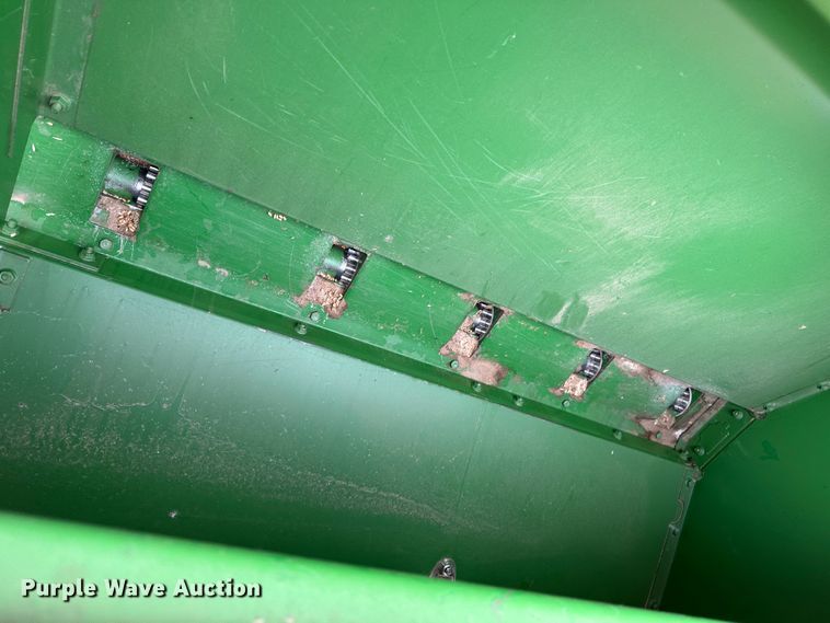 image for item LT9043 (2) John Deere 9300 hoe grain drills