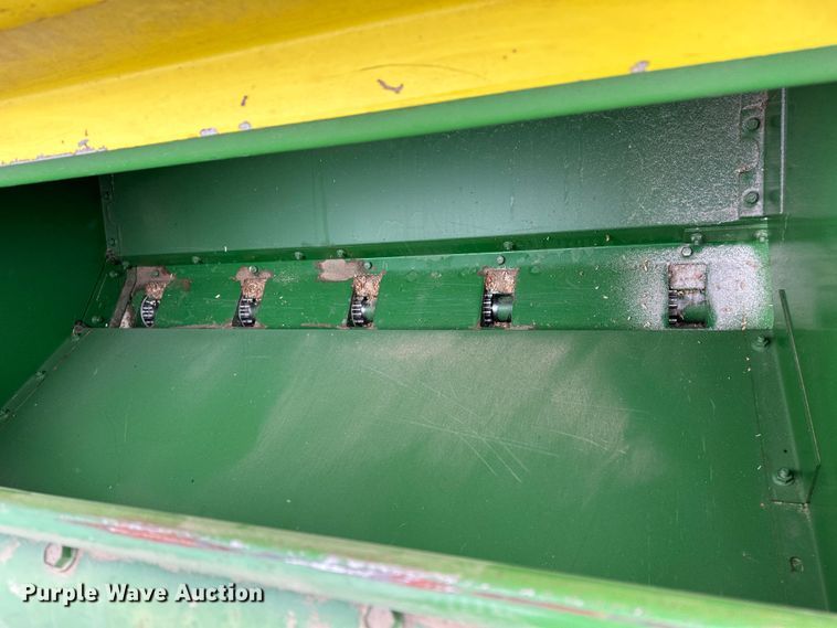 image for item LT9043 (2) John Deere 9300 hoe grain drills