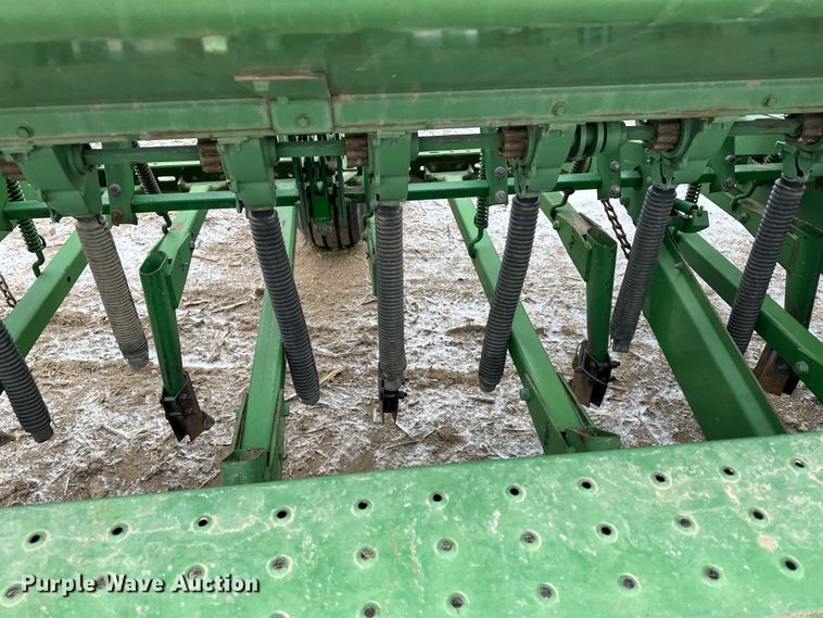 image for item LT9043 (2) John Deere 9300 hoe grain drills