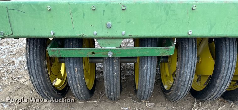image for item LT9043 (2) John Deere 9300 hoe grain drills