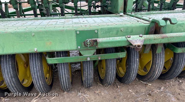 image for item LT9043 (2) John Deere 9300 hoe grain drills