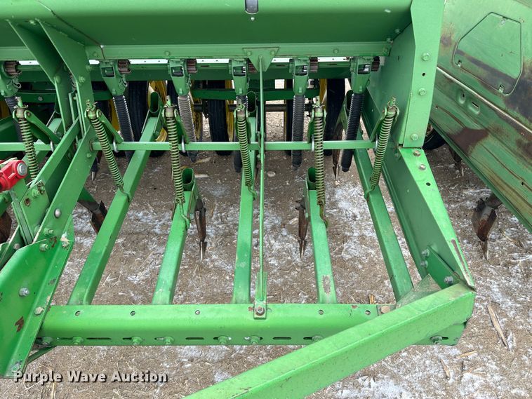 image for item LT9043 (2) John Deere 9300 hoe grain drills
