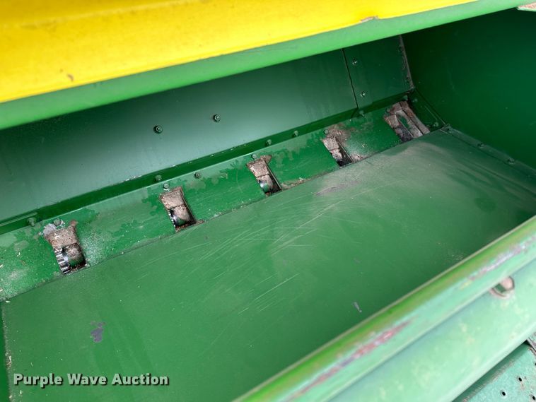 image for item LT9043 (2) John Deere 9300 hoe grain drills