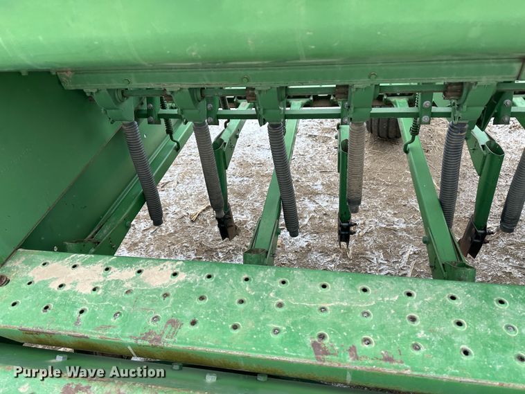 image for item LT9043 (2) John Deere 9300 hoe grain drills
