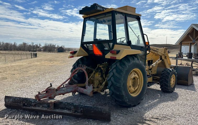 image for item LT9537 1997 New Holland 545D  industrial tractor