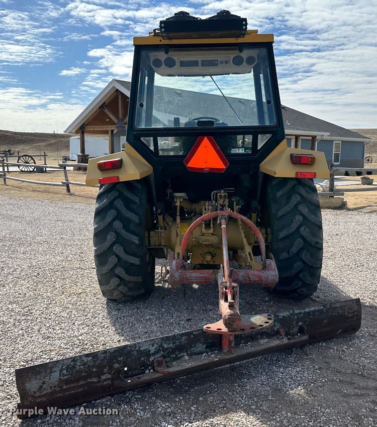 image for item LT9537 1997 New Holland 545D  industrial tractor