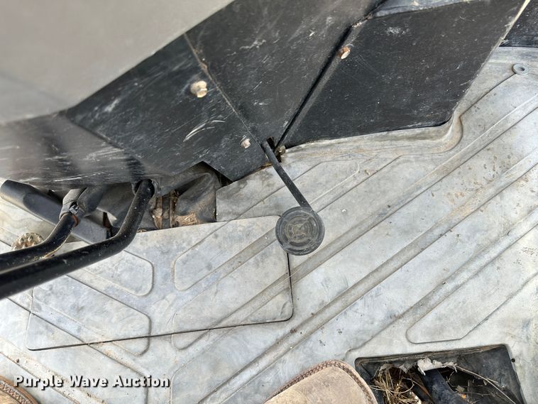 image for item LT9537 1997 New Holland 545D  industrial tractor