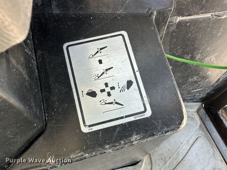 image for item LT9537 1997 New Holland 545D  industrial tractor