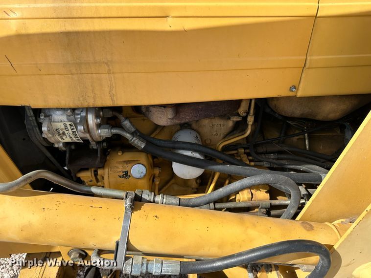 image for item LT9537 1997 New Holland 545D  industrial tractor