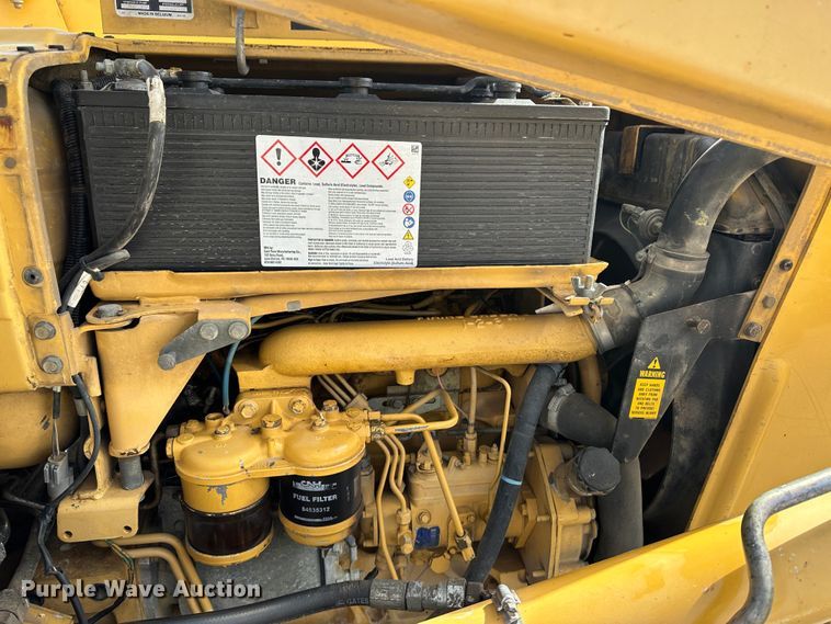 image for item LT9537 1997 New Holland 545D  industrial tractor