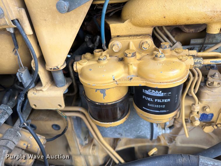 image for item LT9537 1997 New Holland 545D  industrial tractor