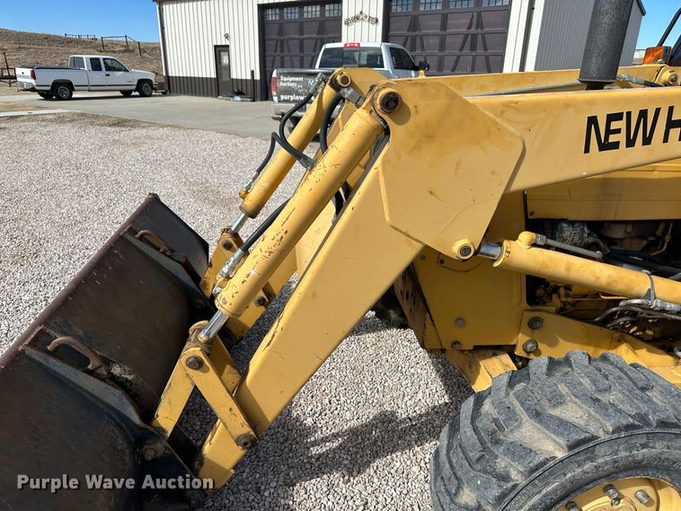 image for item LT9537 1997 New Holland 545D  industrial tractor