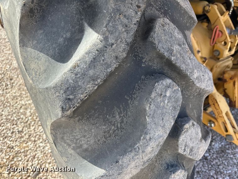 image for item LT9537 1997 New Holland 545D  industrial tractor