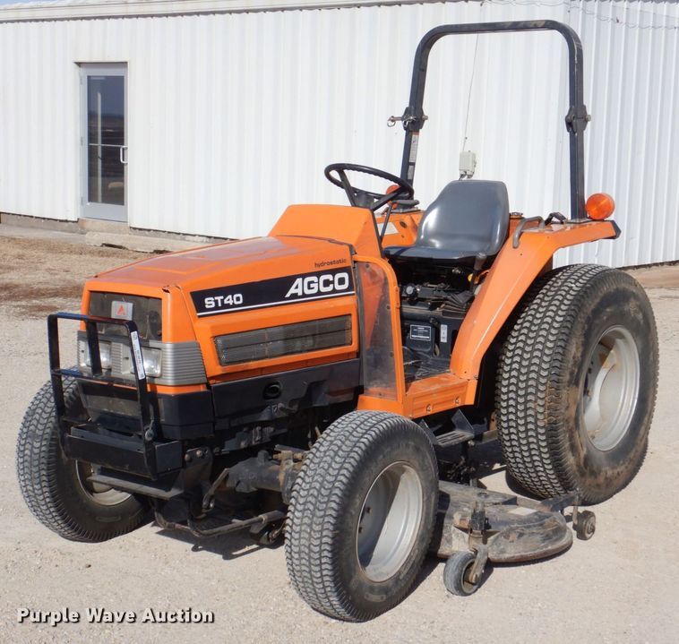 image for item MC9810 2001 AGCO ST40  MFWD tractor