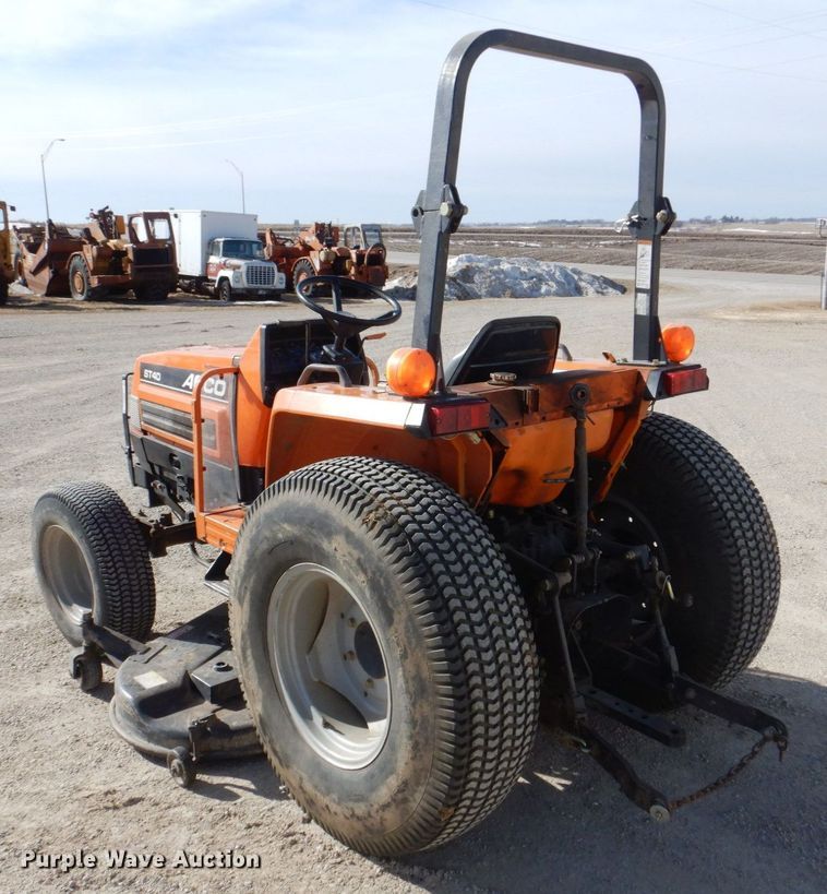 image for item MC9810 2001 AGCO ST40  MFWD tractor