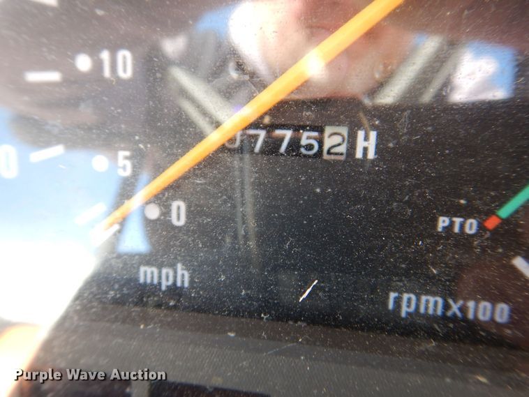 image for item MC9810 2001 AGCO ST40  MFWD tractor