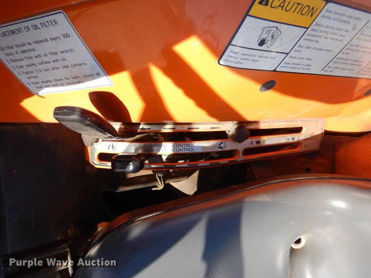 image for item MC9810 2001 AGCO ST40  MFWD tractor