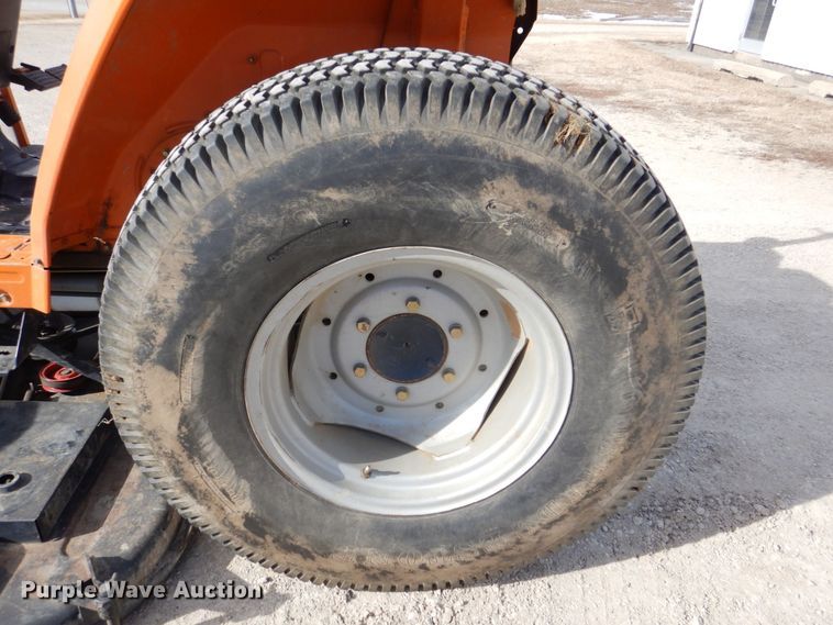 image for item MC9810 2001 AGCO ST40  MFWD tractor