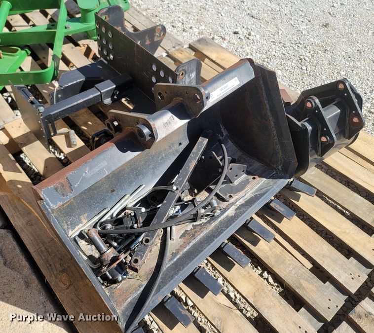 image for item ME9041 John Deere  tractor attachments