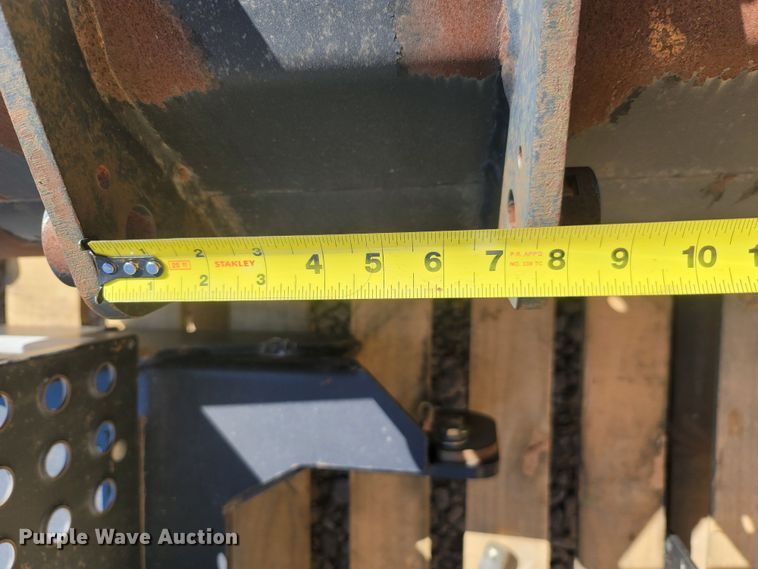 image for item ME9041 John Deere  tractor attachments