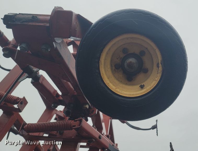 image for item ME9067 Sunflower 5054-43  field cultivator