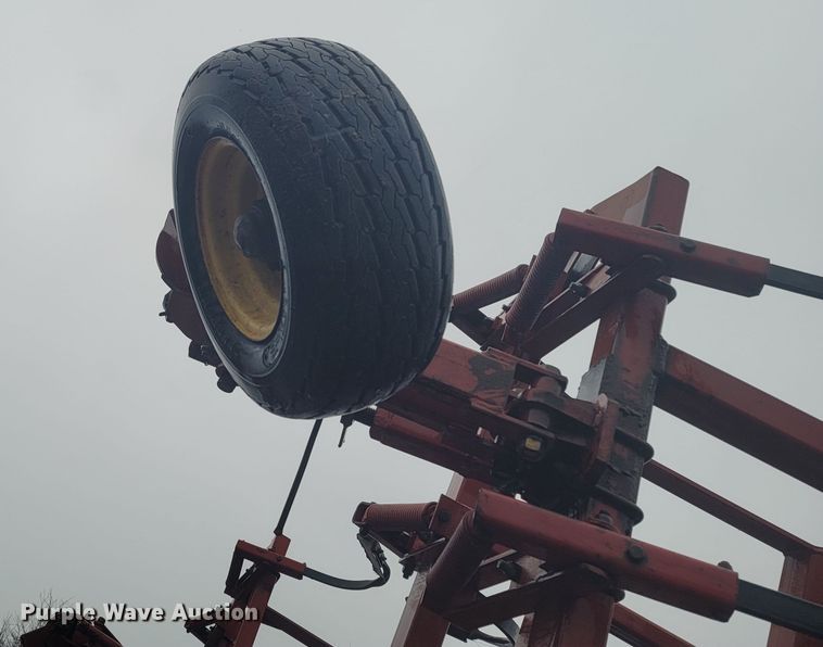 image for item ME9067 Sunflower 5054-43  field cultivator