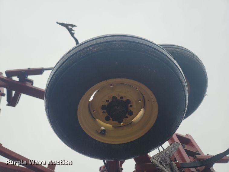 image for item ME9067 Sunflower 5054-43  field cultivator