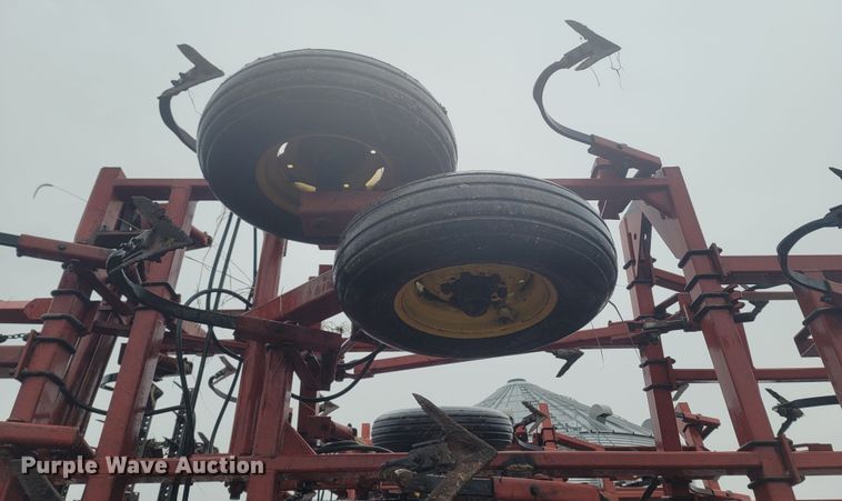 image for item ME9067 Sunflower 5054-43  field cultivator