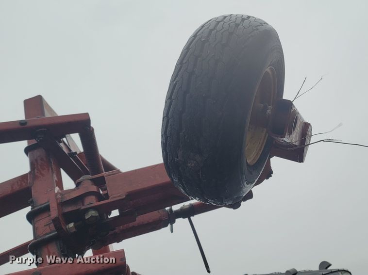 image for item ME9067 Sunflower 5054-43  field cultivator