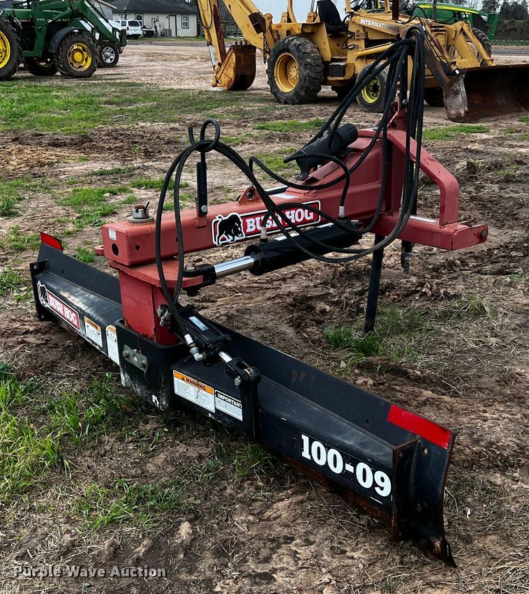 image for item MF9814 Bush Hog 100  blade