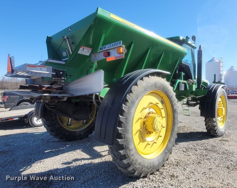 image for item MH9738 2006 John Deere 4920  applicator