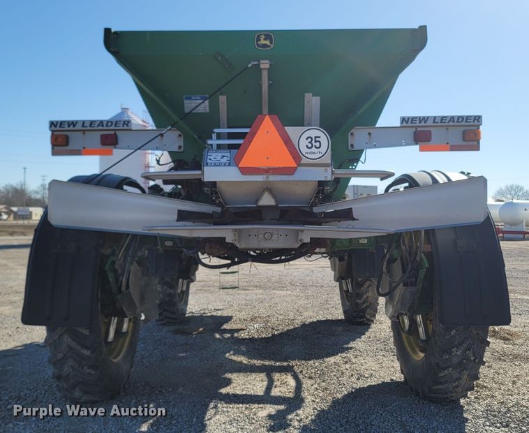 image for item MH9738 2006 John Deere 4920  applicator