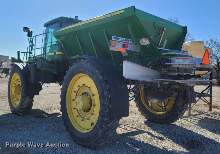 image for item MH9738 2006 John Deere 4920  applicator