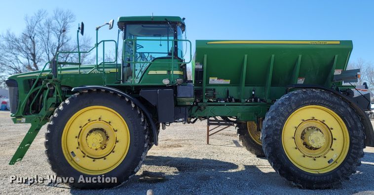 image for item MH9738 2006 John Deere 4920  applicator